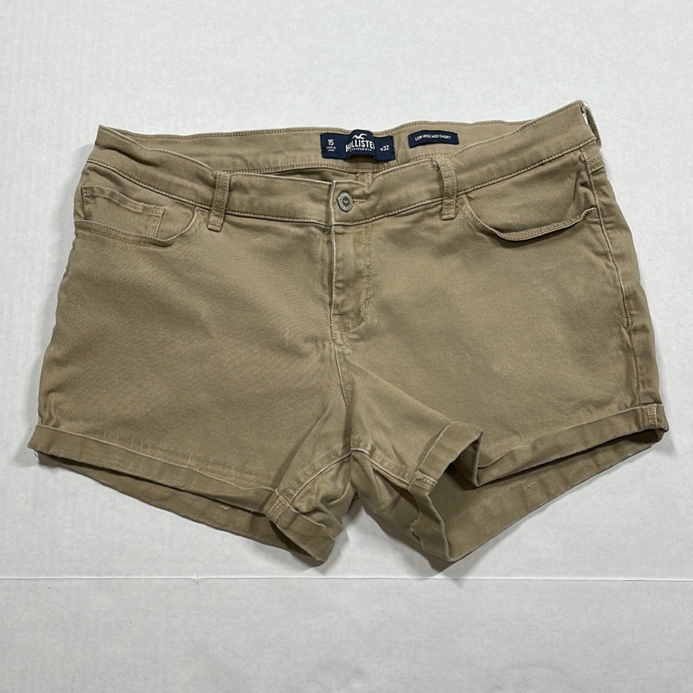 Hollister low-rise midi shorts